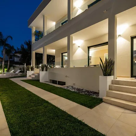 Гостьовий будинок Palazzo Michelangelo Віллазімьюс