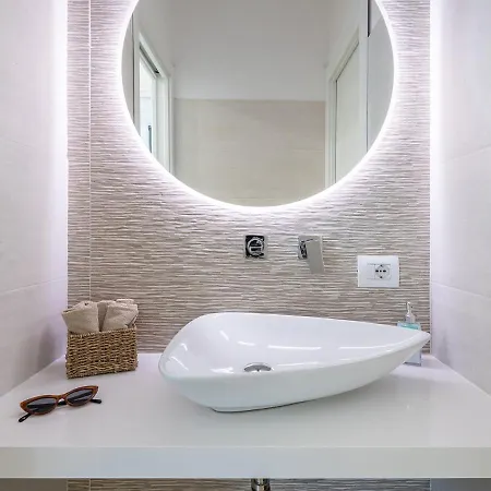 Гостьовий будинок Palazzo Michelangelo 4*