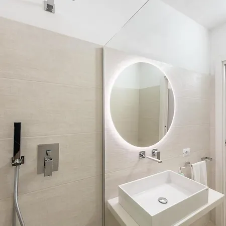 Palazzo Michelangelo בית הארחה וילסימיוס