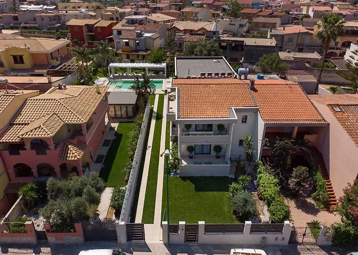 بيت ضيافة Palazzo Michelangelo 4*