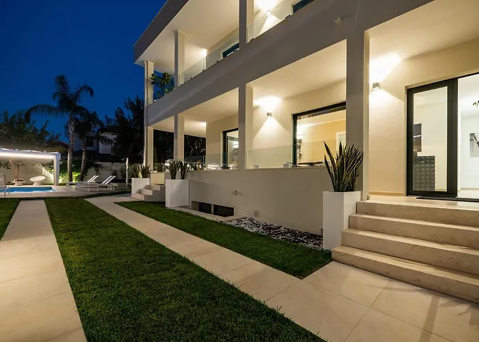 بيت ضيافة Palazzo Michelangelo فيلاّسيمِيوس