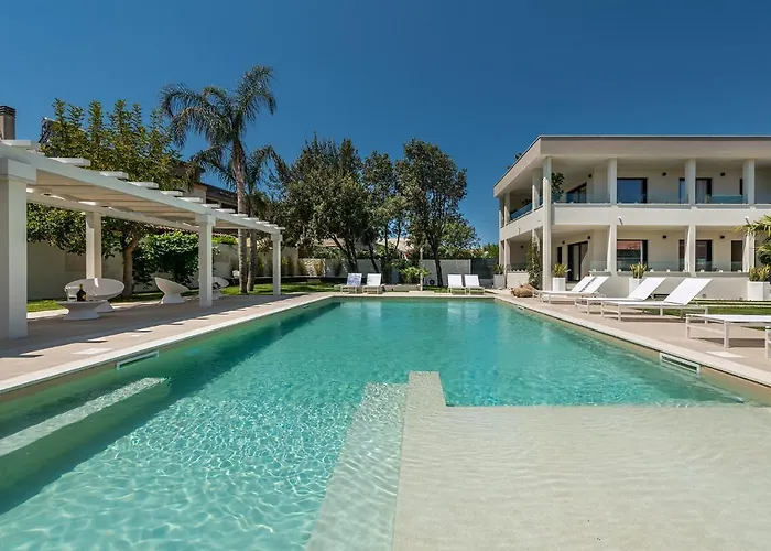 بيت ضيافة Palazzo Michelangelo 4*