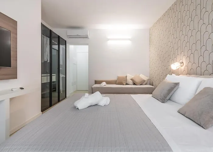 Palazzo Michelangelo 4*